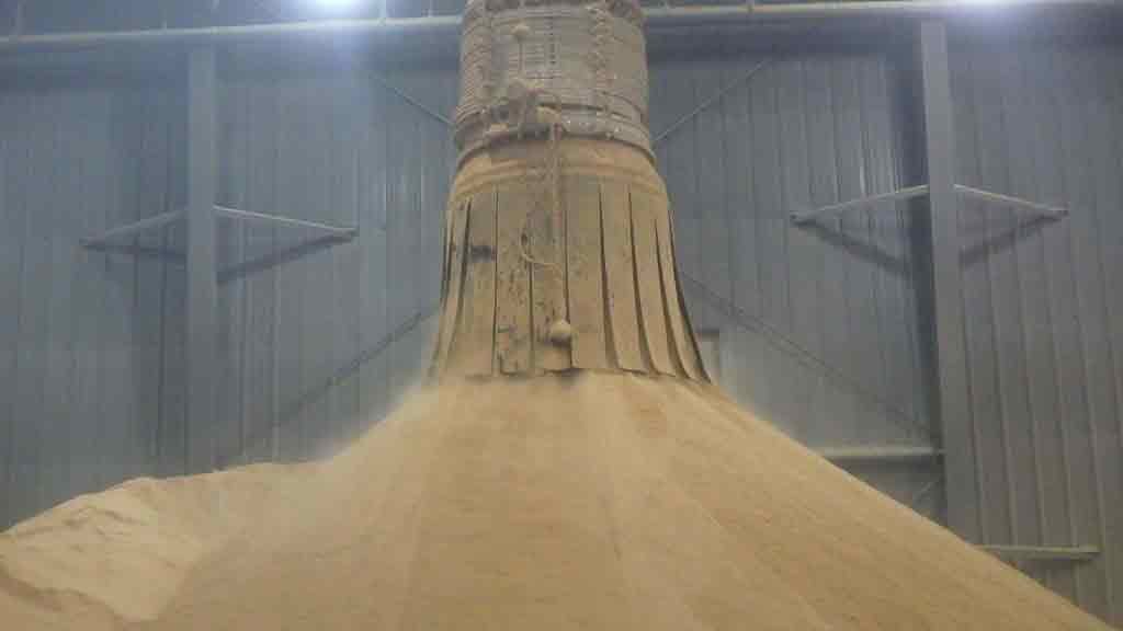 Stockpile Loading