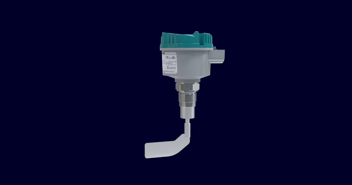 Rotary paddle level switch